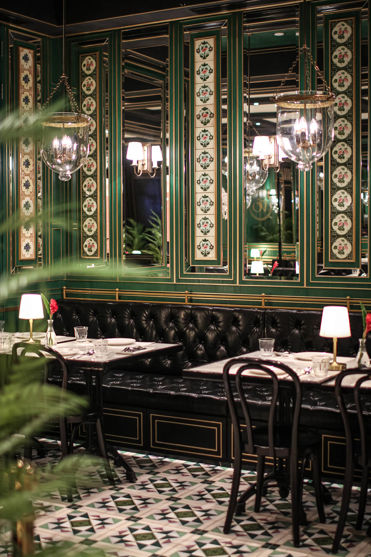 violet-oon-singapore-ion-location-9-16